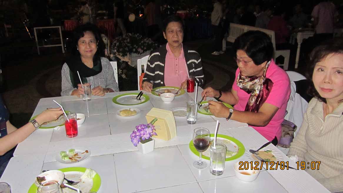 Night_party 15.jpg 83.9K